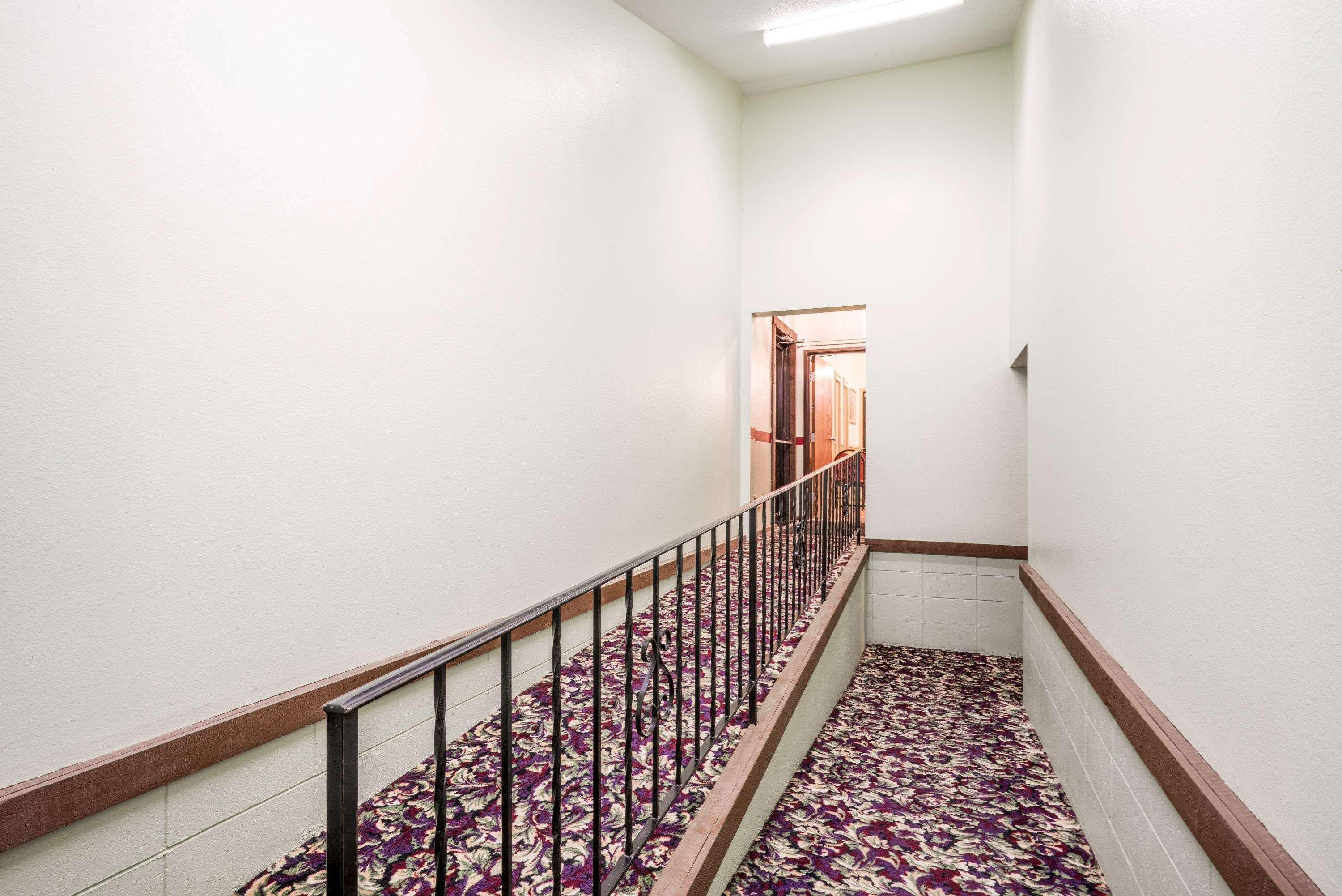 Super 8 By Wyndham Fergus Falls Экстерьер фото
